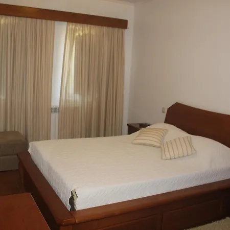 Pala Dos Mouros Guest house Geres