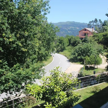 Pála Dos Mouros Casa de hóspedes Gerês